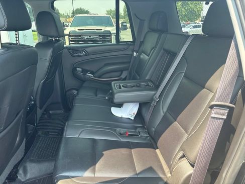 Used 2015 GMC Yukon SLT AWD/4WD image 13