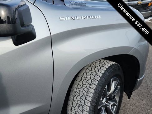 Used 2023 Chevrolet Silverado 1500 RST w/ Protection Package AWD/4WD image 17