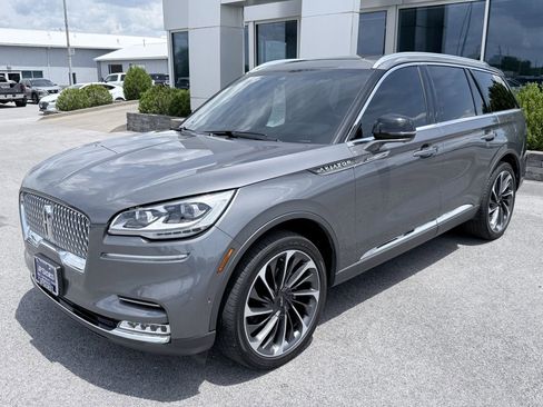 Used 2024 Lincoln Aviator Reserve w/ Equipment Group 201A AWD/4WD image 1