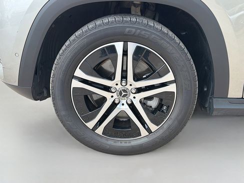 Used 2020 Mercedes-Benz GLS 450 4MATIC image 43