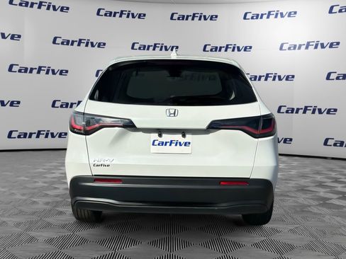 Used 2024 Honda HR-V LX image 6