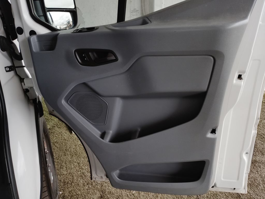 Used 2015 Ford Transit 250 148 High Roof RWD image 11