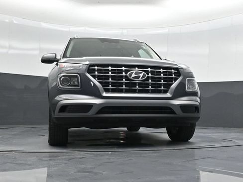Used 2024 Hyundai Venue SEL FWD image 45