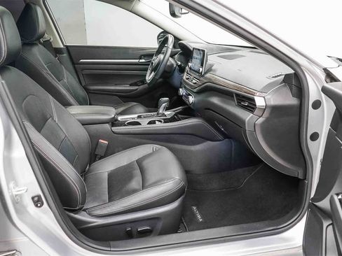 Used 2020 Nissan Altima 2.5 SL image 17