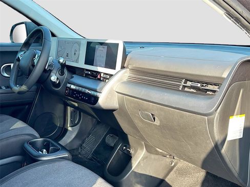 Used 2024 Hyundai Ioniq 5 SEL RWD image 28