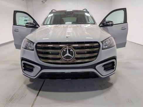 New 2026 Mercedes-Benz GLS 450 4MATIC image 13
