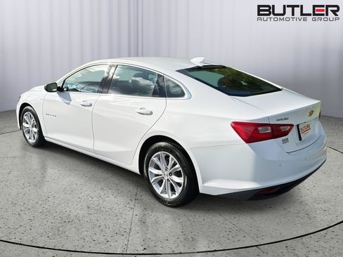 Used 2025 Chevrolet Malibu LT FWD image 4