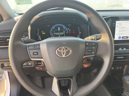 Certified 2025 Toyota Camry LE w/ Convenience Package FWD image 20