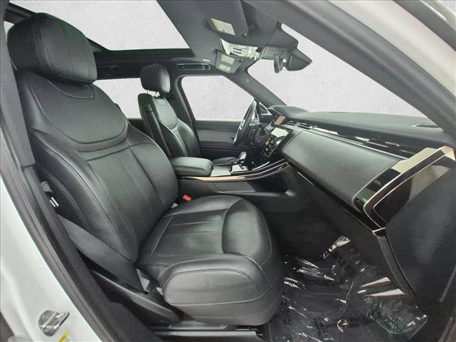 Used 2025 Land Rover Range Rover Sport SE AWD/4WD image 25