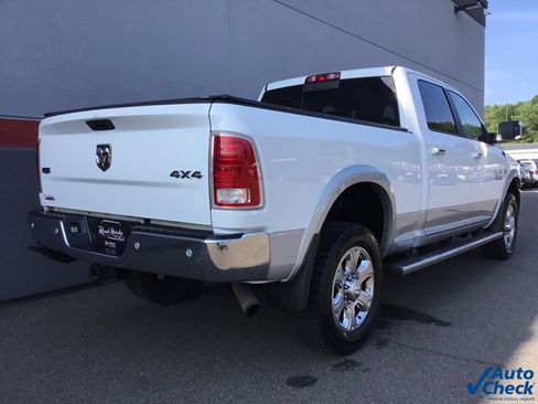 Used 2016 RAM 2500 Laramie image 9