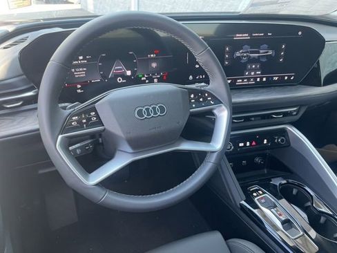 New 2025 Audi Q5 Premium Plus image 33