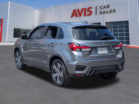 Used 2025 Mitsubishi Outlander Sport SE AWD/4WD image 9