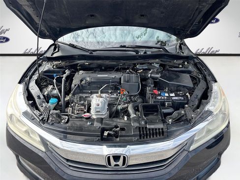 Used 2017 Honda Accord Sport Special Edition image 29