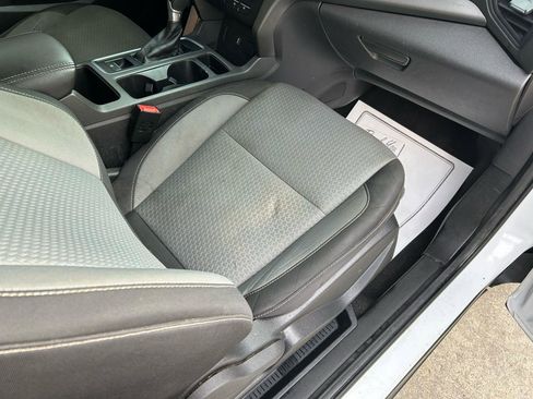 Used 2017 Ford Escape SE AWD/4WD image 11