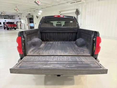 Used 2016 Toyota Tundra Limited image 28