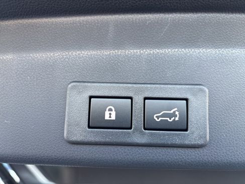 New 2026 Subaru Ascent Limited Bronze image 12