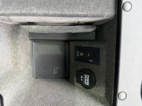 Used 2018 Porsche Macan GTS AWD/4WD image 46
