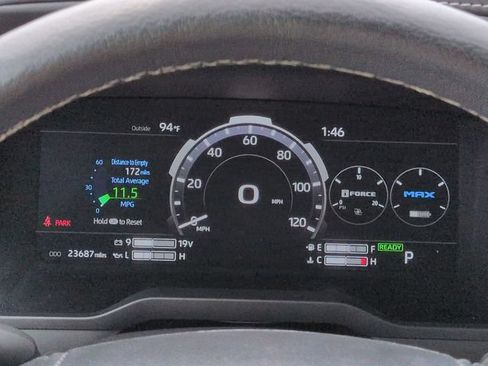Used 2025 Toyota Sequoia Capstone AWD/4WD image 27