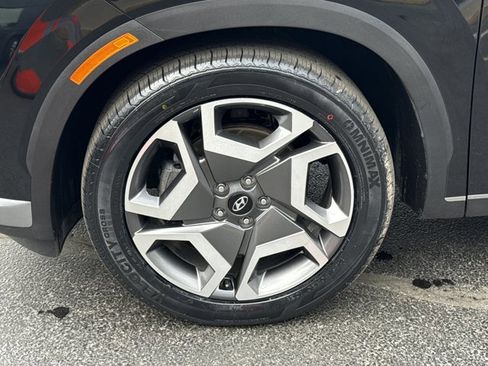Used 2024 Hyundai Palisade Limited FWD image 16