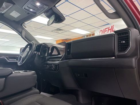 Used 2023 Chevrolet Silverado 1500 LT image 11