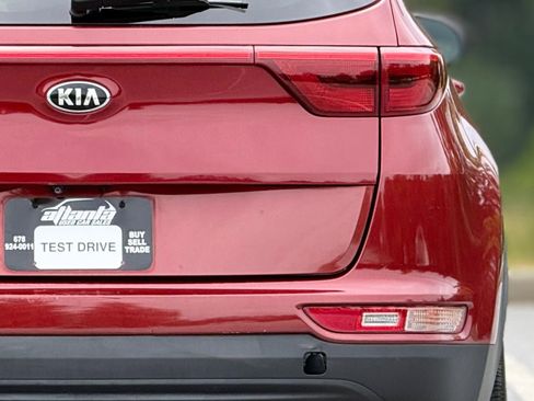 Used 2018 Kia Sportage LX FWD image 17