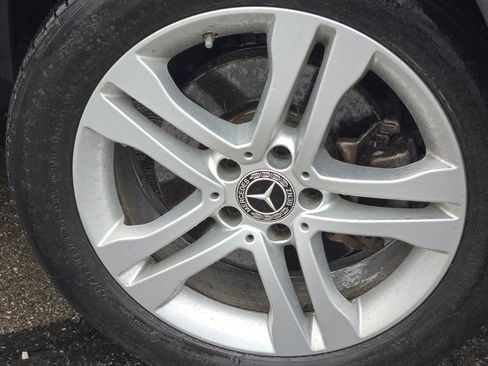 Certified 2019 Mercedes-Benz GLA 250 4MATIC image 9