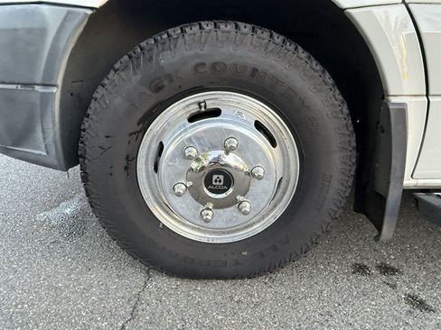Used 2008 Dodge Sprinter 3500 RWD image 76