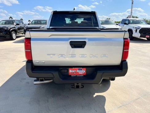 New 2026 Toyota Tacoma SR AWD/4WD image 6