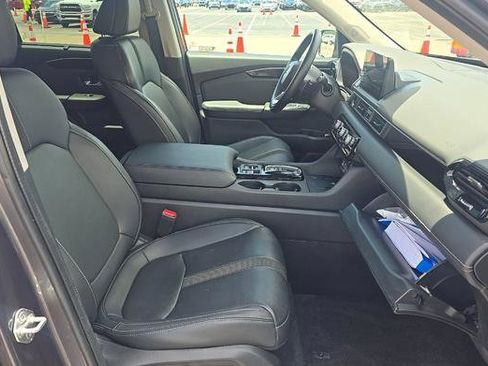 Used 2023 Honda Pilot EX-L image 12