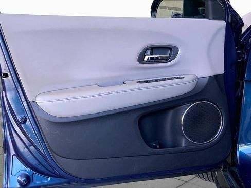 Used 2016 Honda HR-V EX image 22