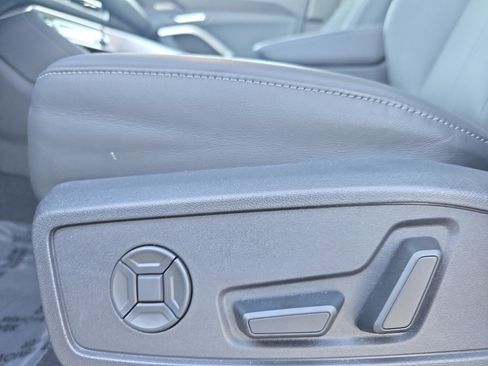 New 2025 Audi Q5 Premium Plus image 25