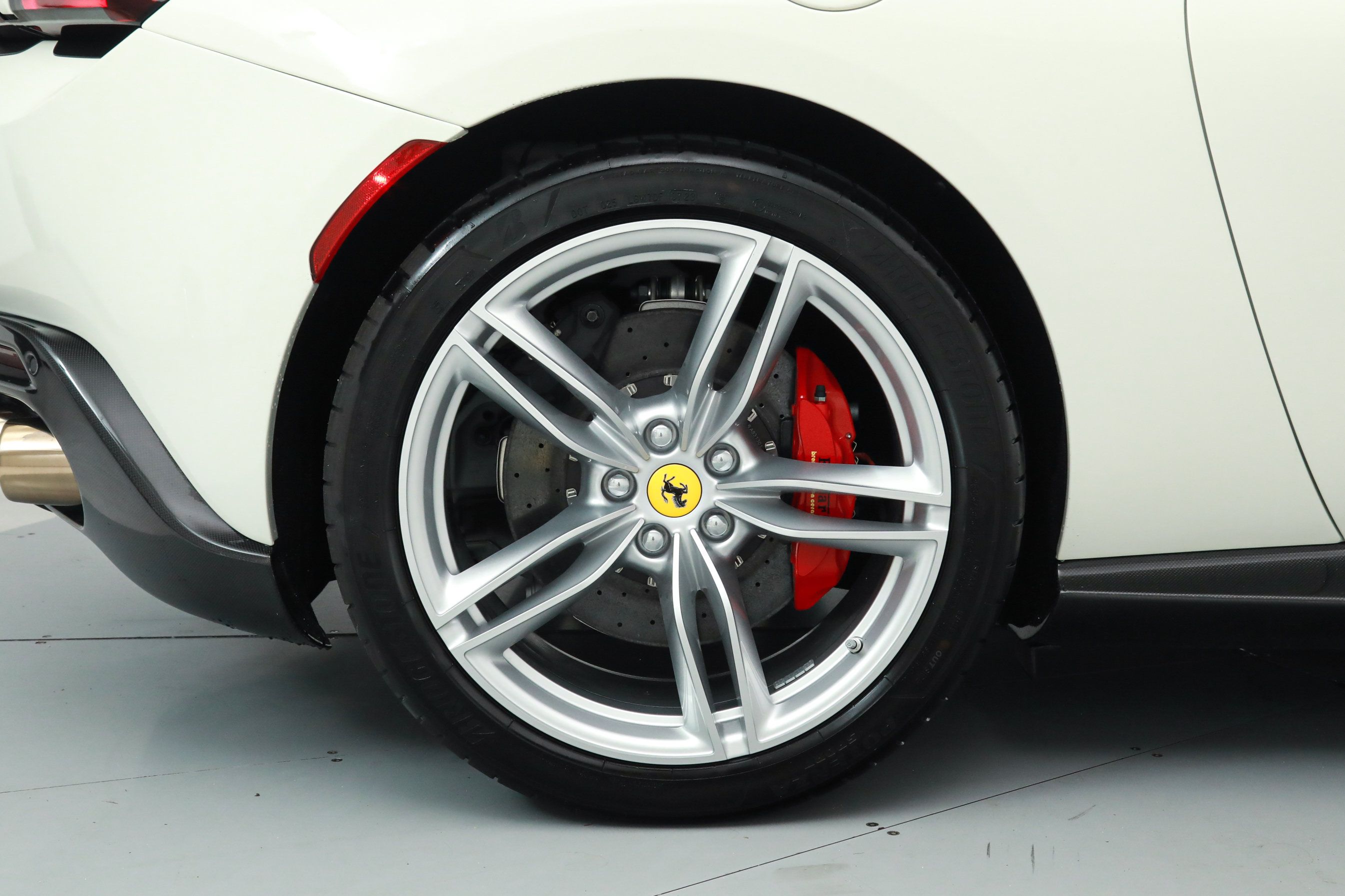 Certified 2024 Ferrari Roma RWD image 35