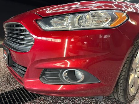 Used 2014 Ford Fusion SE FWD image 37