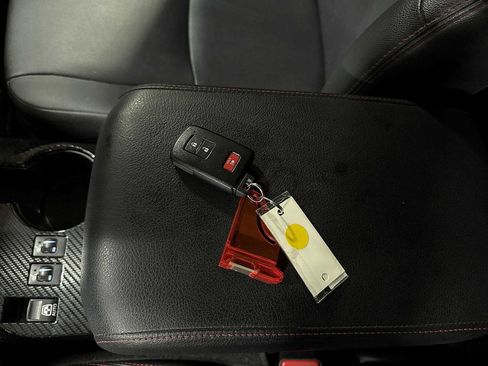 Certified 2020 Toyota 4Runner TRD Off-Road Premium image 34