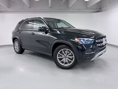 Certified 2025 Mercedes-Benz GLE 450e 4MATIC image 9