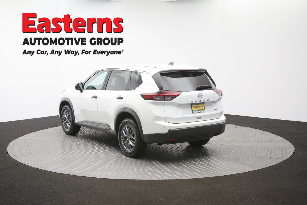 Used 2024 Nissan Rogue S AWD/4WD image 62