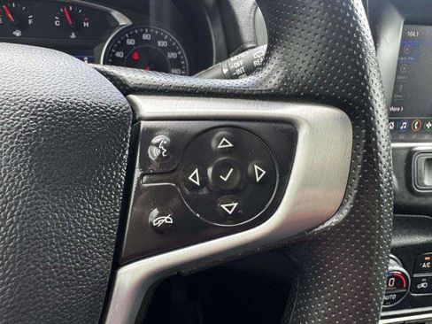 Used 2022 GMC Terrain SLE w/ Driver Convenience Package FWD image 26