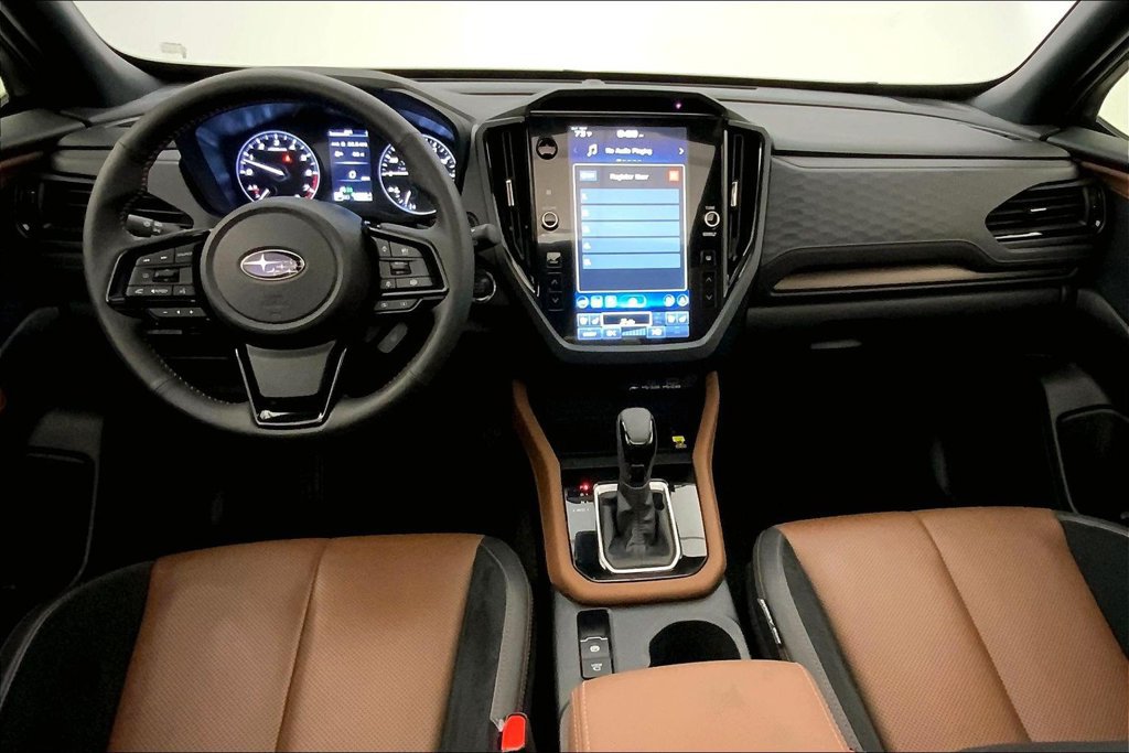 Used 2025 Subaru Forester Touring AWD/4WD image 16