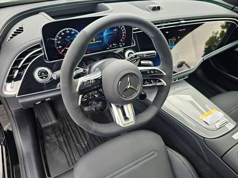 New 2026 Mercedes-Benz E 53 AMG e 4MATIC Wagon image 15