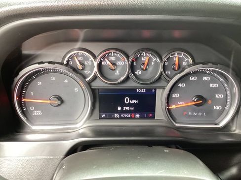 Used 2021 Chevrolet Silverado 2500 LT w/ Convenience Package AWD/4WD image 4