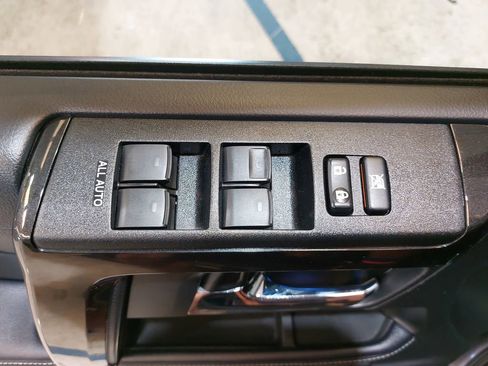 Used 2021 Toyota 4Runner Nightshade AWD/4WD image 29