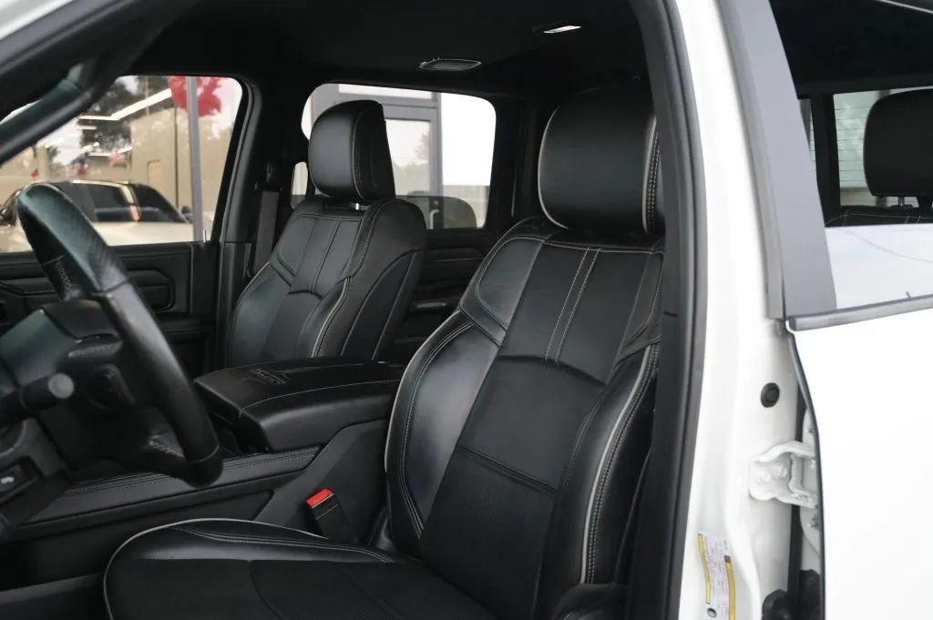 Used 2022 RAM 3500 Limited AWD/4WD image 52