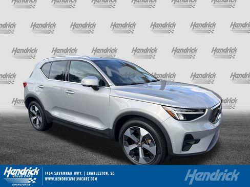 Certified 2023 Volvo XC40 B4 Plus w/ Driver Assist Package FWD image 1