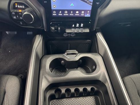 New 2026 RAM 1500 4x4 Crew Cab image 14