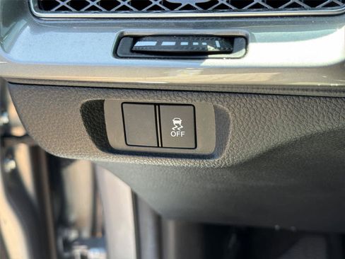 Used 2025 Acura Integra FWD image 39