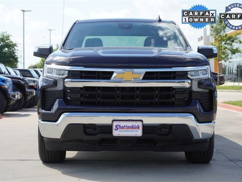 Used 2024 Chevrolet Silverado 1500 LT image 2