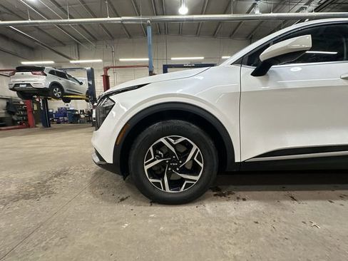 Certified 2023 Kia Sportage LX image 20