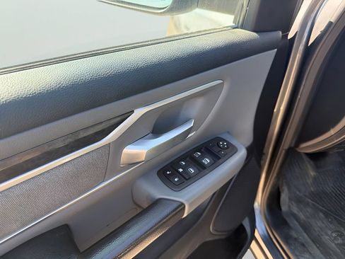 Used 2022 RAM 1500 Big Horn AWD/4WD image 8