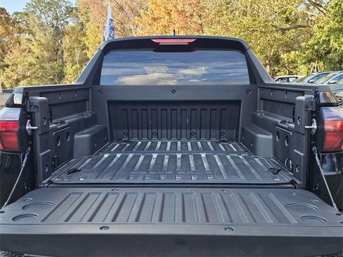 Certified 2025 Hyundai Santa Cruz SE image 26