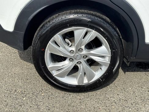 Used 2024 Buick Encore GX Preferred FWD image 38